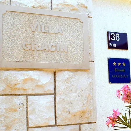 Daire Gracin Povlja (Brac)
